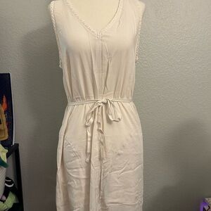 Splendid Cream Sleeveless Top